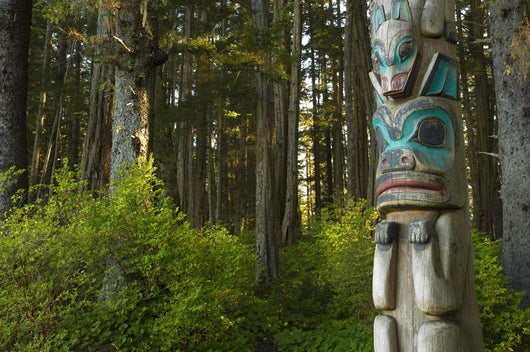 Native Totem Pole Sitka Wall Decal Design 3