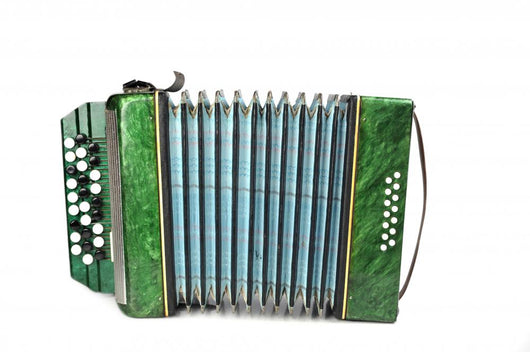 Green Bayan