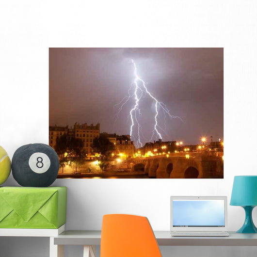Eclair Au Pont Neuf Wall Decal