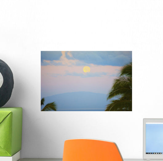 Sun glowing Wall Mural