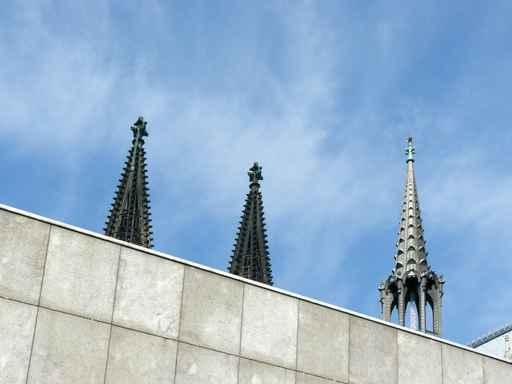 Kolner Dom Und Romisch-germanisches Wall Decal