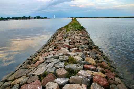 Dike Wall Decal