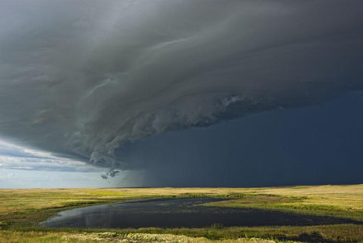 Shelf cloud heralds an approaching thunderstorm Wall Mural