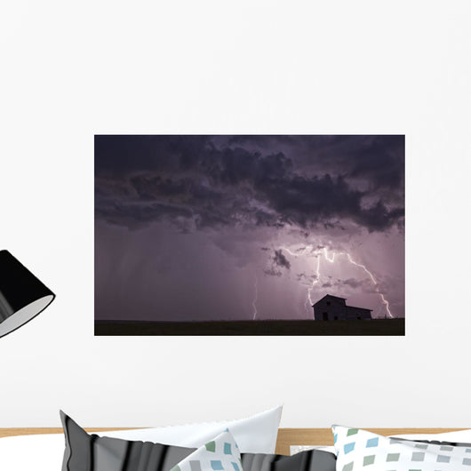 Lightning strikes Wall Mural