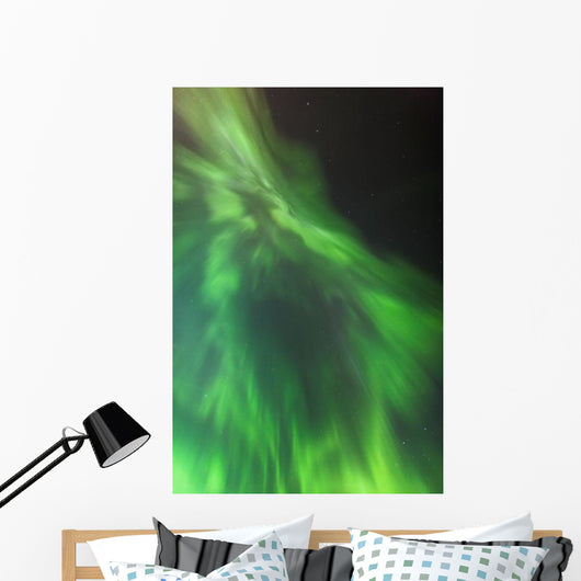 A green northern lights corona Wall Mural