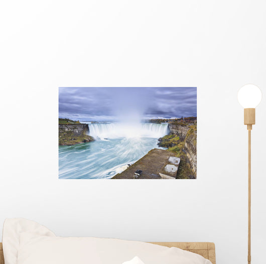 Horseshoe falls;Niagara falls ontario canada Wall Mural