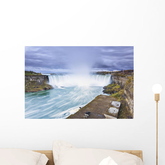 Horseshoe falls;Niagara falls ontario canada Wall Mural