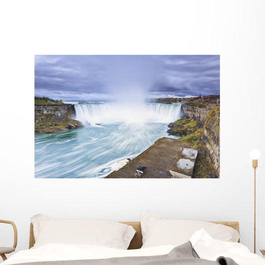 Horseshoe falls;Niagara falls ontario canada Wall Mural