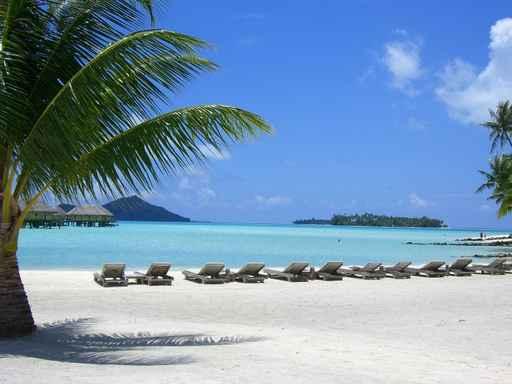 Plage Bora-bora Wall Decal