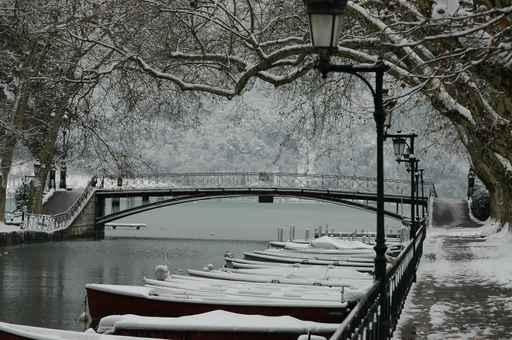 Annecy Bridge Love Wall Decal