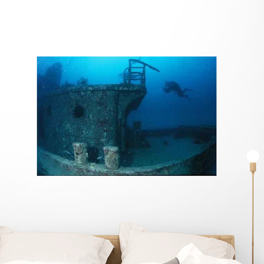 Taucher Am Wrack Wall Decal