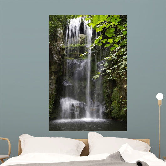 Wasserfall Wall Decal