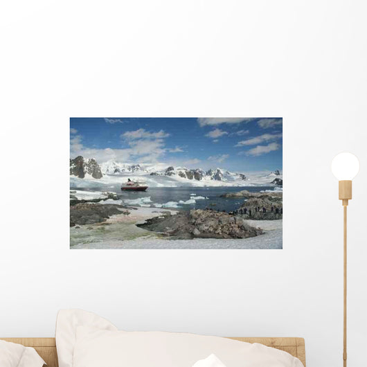 Cruise Ship Tourists Wall Decal