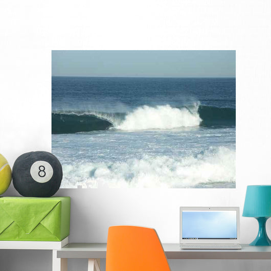 Vague Sur L'ocean Wall Decal