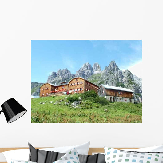 Miter Hofp Rglh Tte Wall Decal