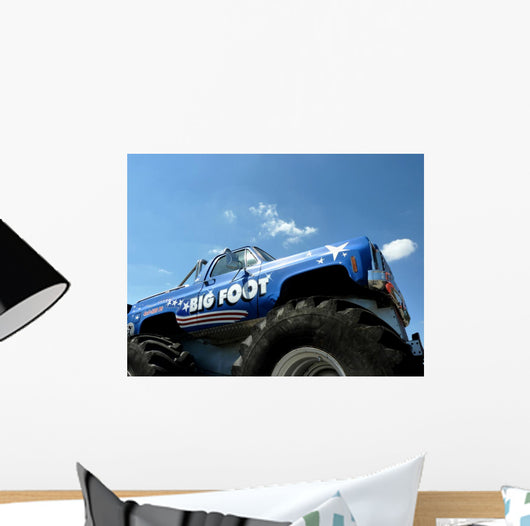 Monster truck Wall Mural