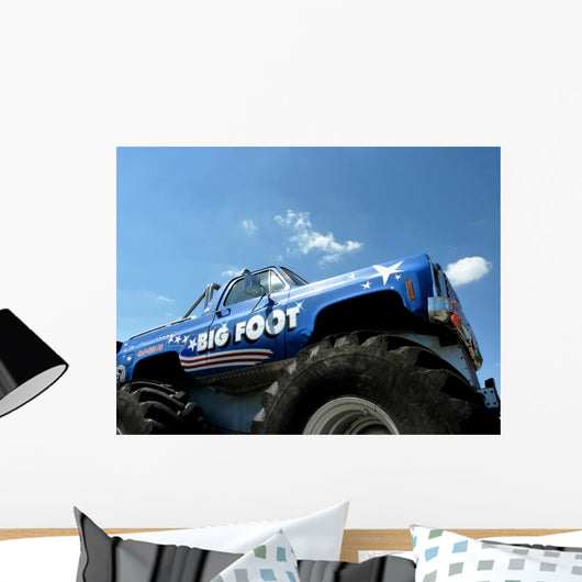 Monster truck Wall Mural