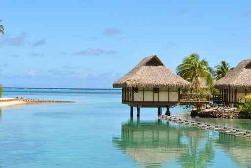 Hotel Polynesie Wall Decal