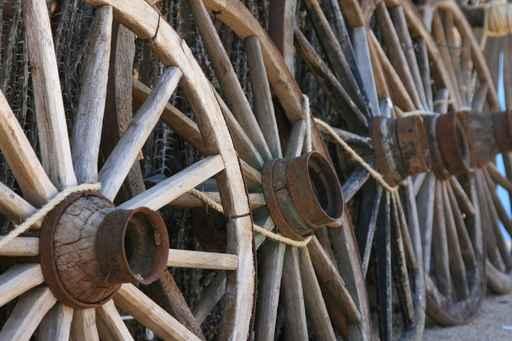 old wagon wheels Wall Mural
