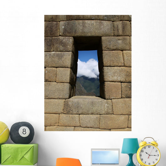 Inca Window