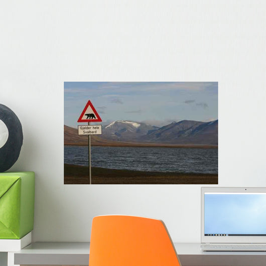 Warning against Polar Bears Wall Decal