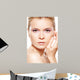 Cosmetology Cosmetic Model with Wall Mural