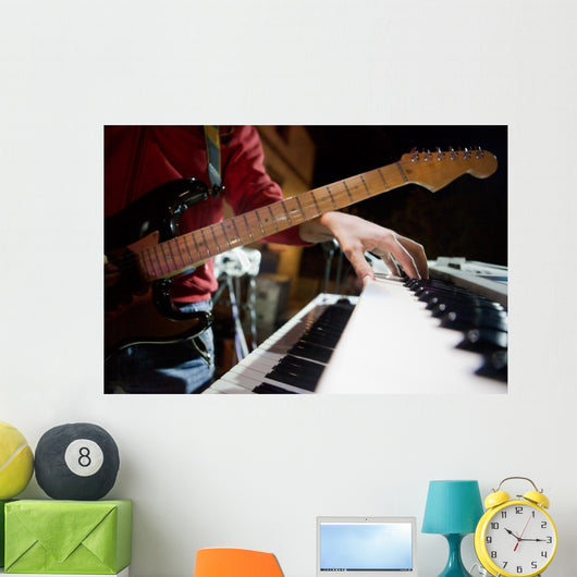 Musico Con Guitarra Y