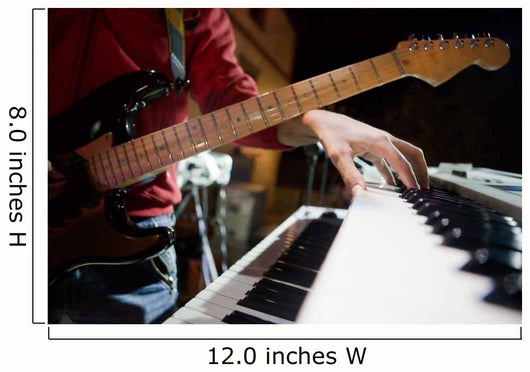 Musico Con Guitarra Y