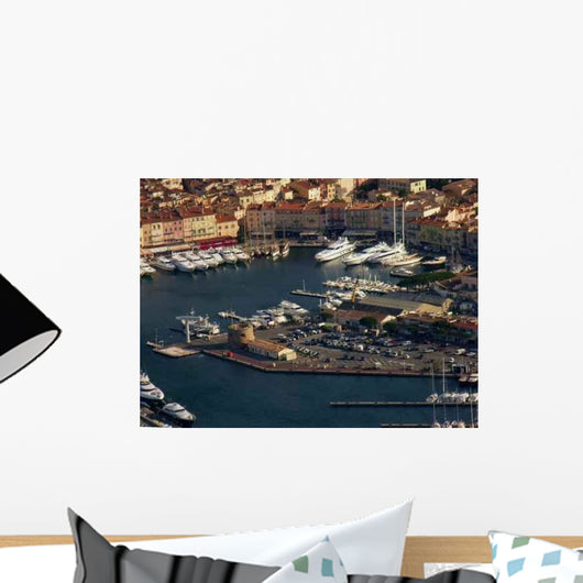 Too St Wall Decal