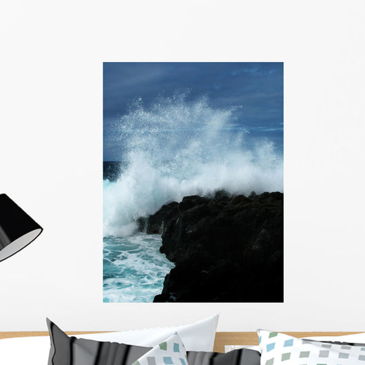 sea spray Wall Mural