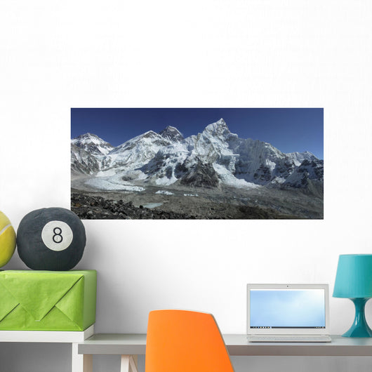 mount everest himalaya Wall Mural