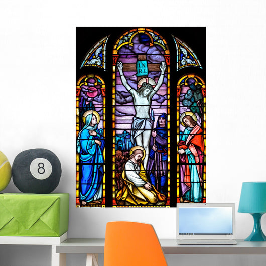 Stained Glass Crucifixtion Christ