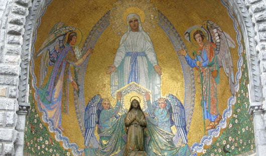 nicchia con la statua di Bernadette Wall Mural