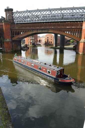 Canal Basin8 Wall Decal