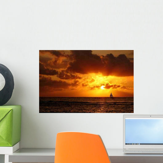 Couche Soleil Wall Decal