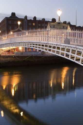 Half Penny Bridge Dublin Wall Decal Design 1