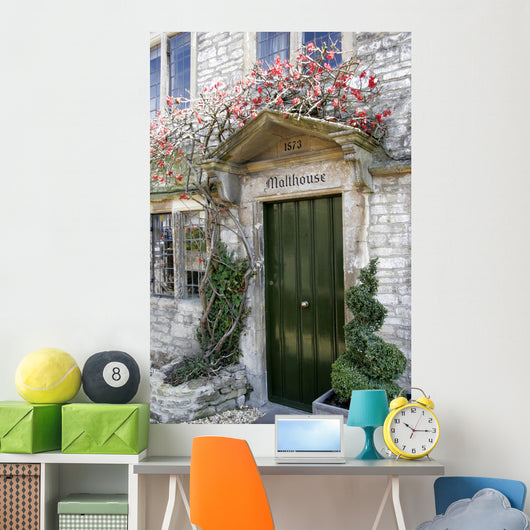 english cottage doorway Wall Mural