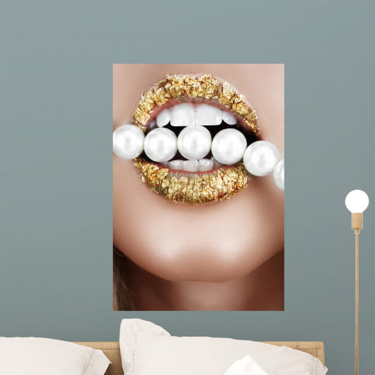 Gold Leaf Mouth with