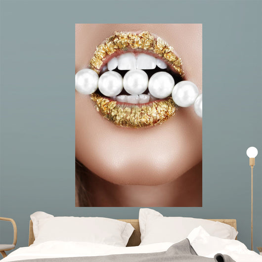 Gold Leaf Mouth with