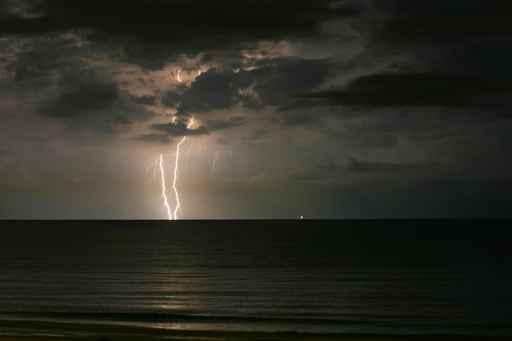 Lightning Wall Decal Design 2