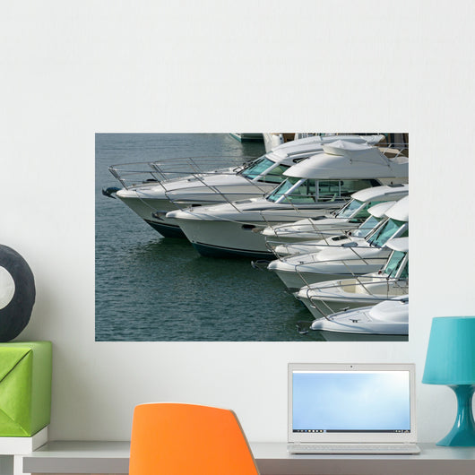 power boat lineup Wall Mural