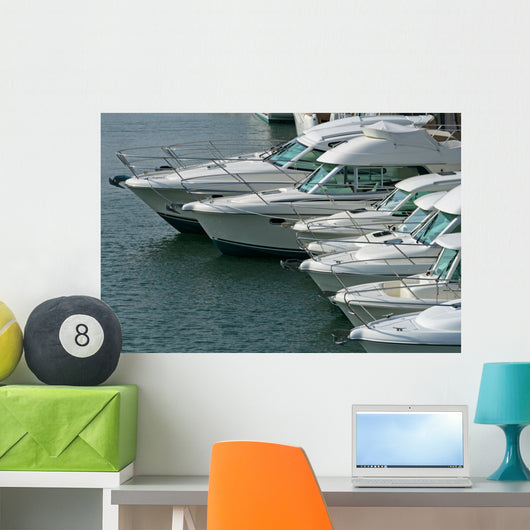 power boat lineup Wall Mural