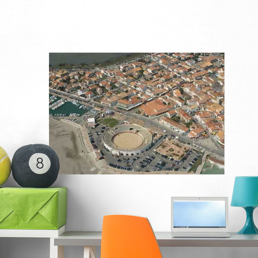 Saintes-maries Centre Wall Decal
