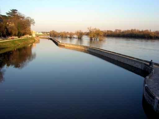 Canal2 Wall Decal