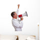 Arzt protestiert mit Megafon Wall Decal