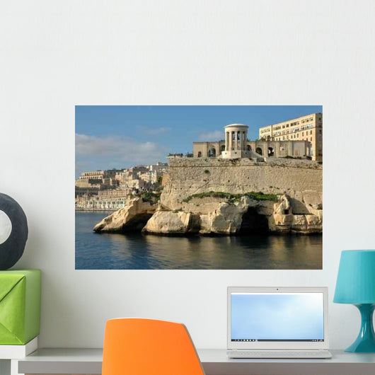 Waving Goodbye to Malta Wall Decal