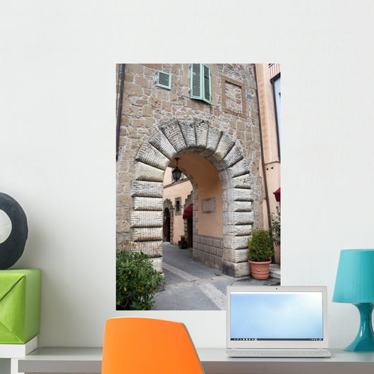 Sorano-tuscan