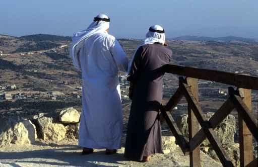 Dans Les Montagnes Jordanie Wall Decal