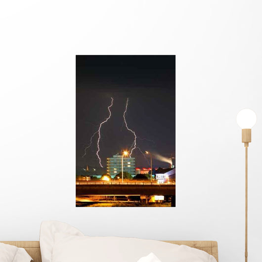 Flash Bordeaux Wall Decal