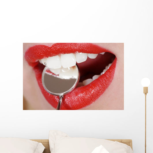 Mouth Mirror Shows Clean